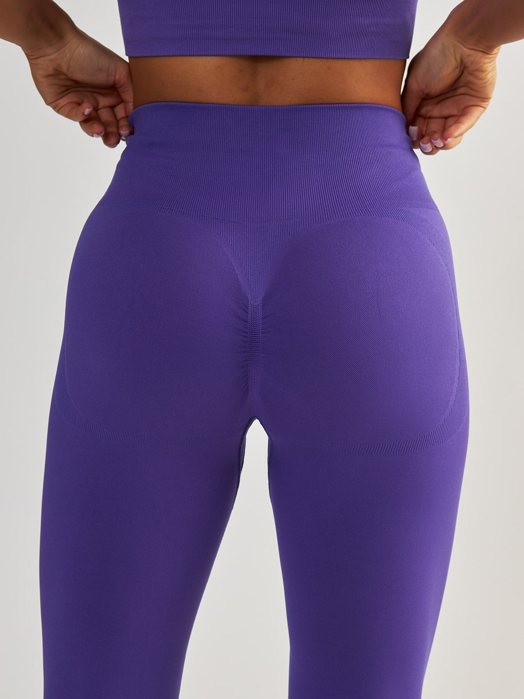 Violette Scrunch Leggings - Shape Up