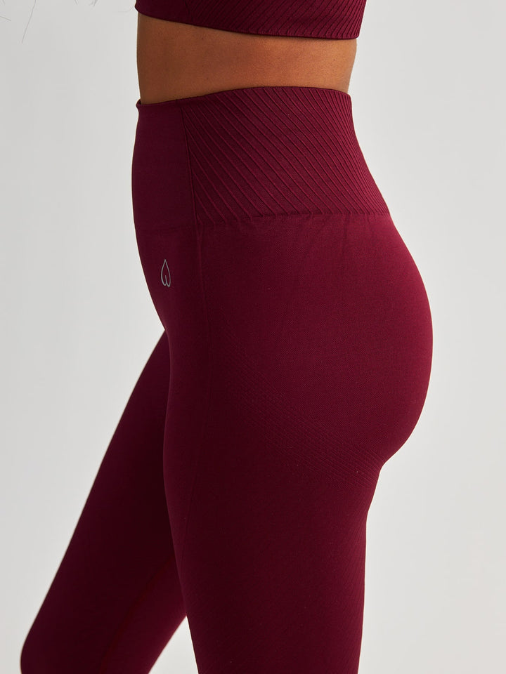 Weinrote Nahtlose Leggings - Femme Force