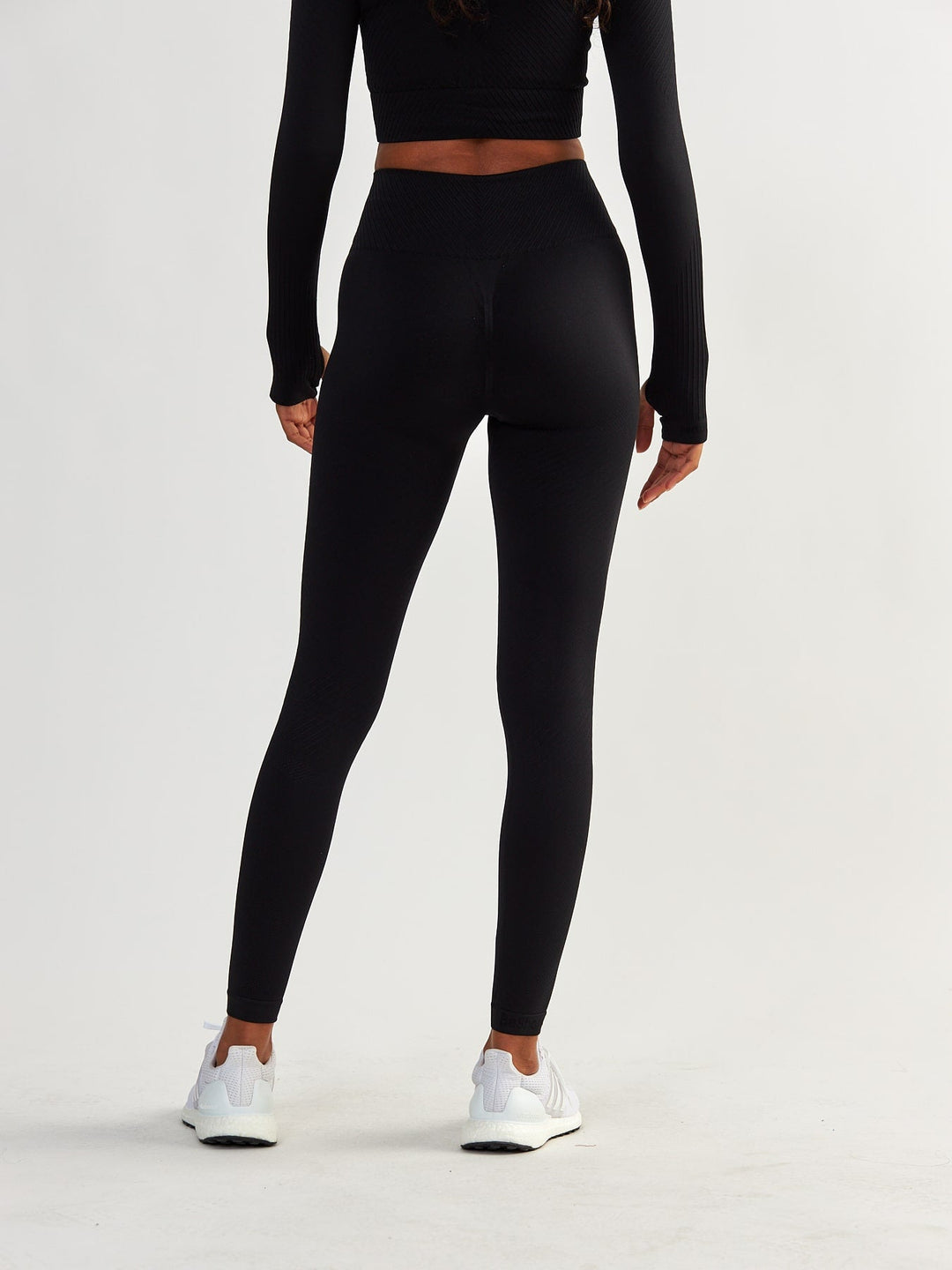 Schwarze Nahtlose Leggings - Femme Force