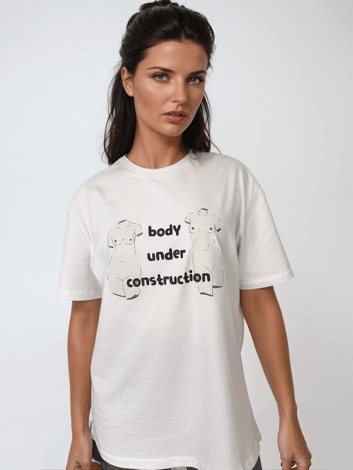Biały T-shirt Damski - Body Under Construction