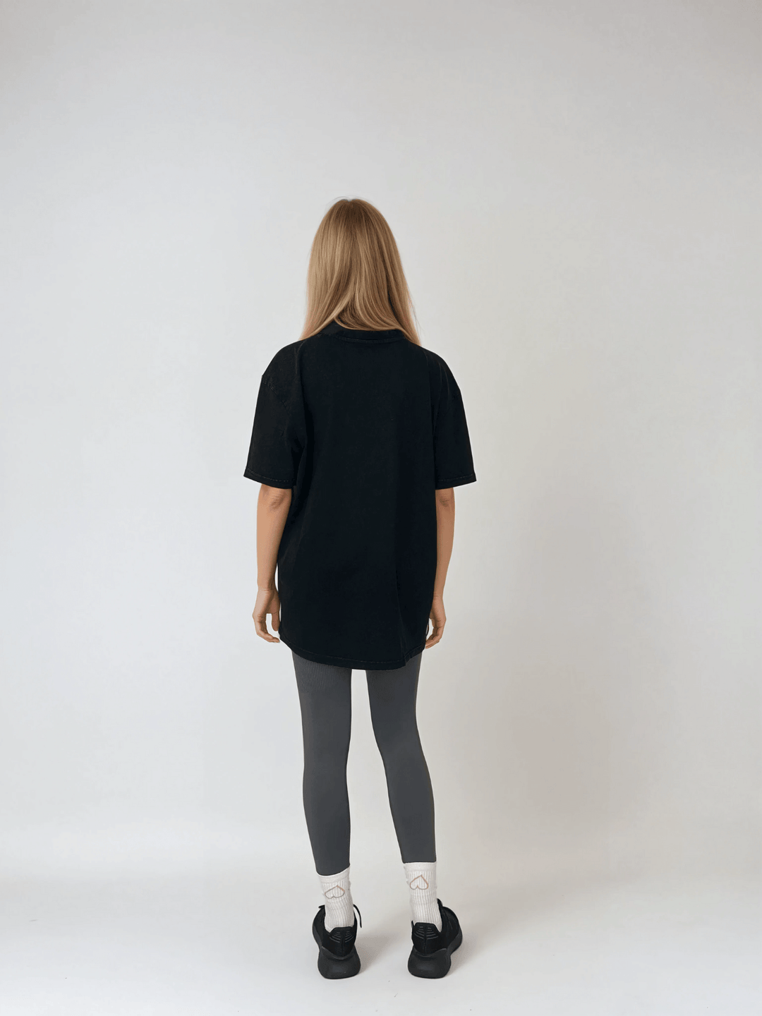 Czarny T-shirt Damski Retro - Body Under Construction
