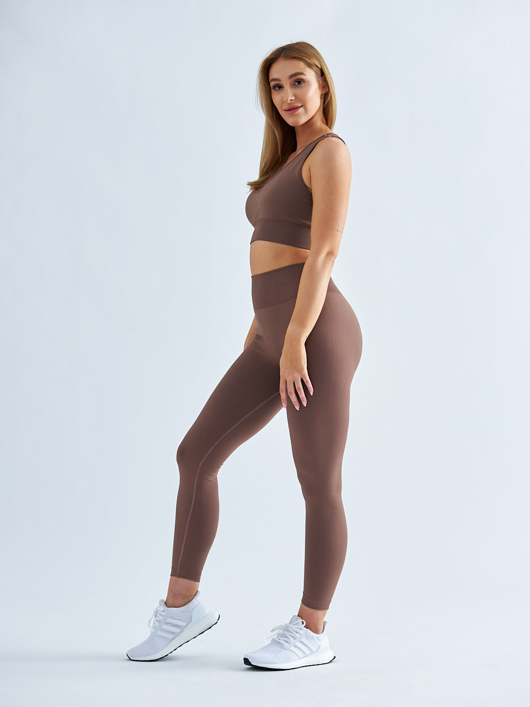 Gym Queen - Braune Shaping-Leggings