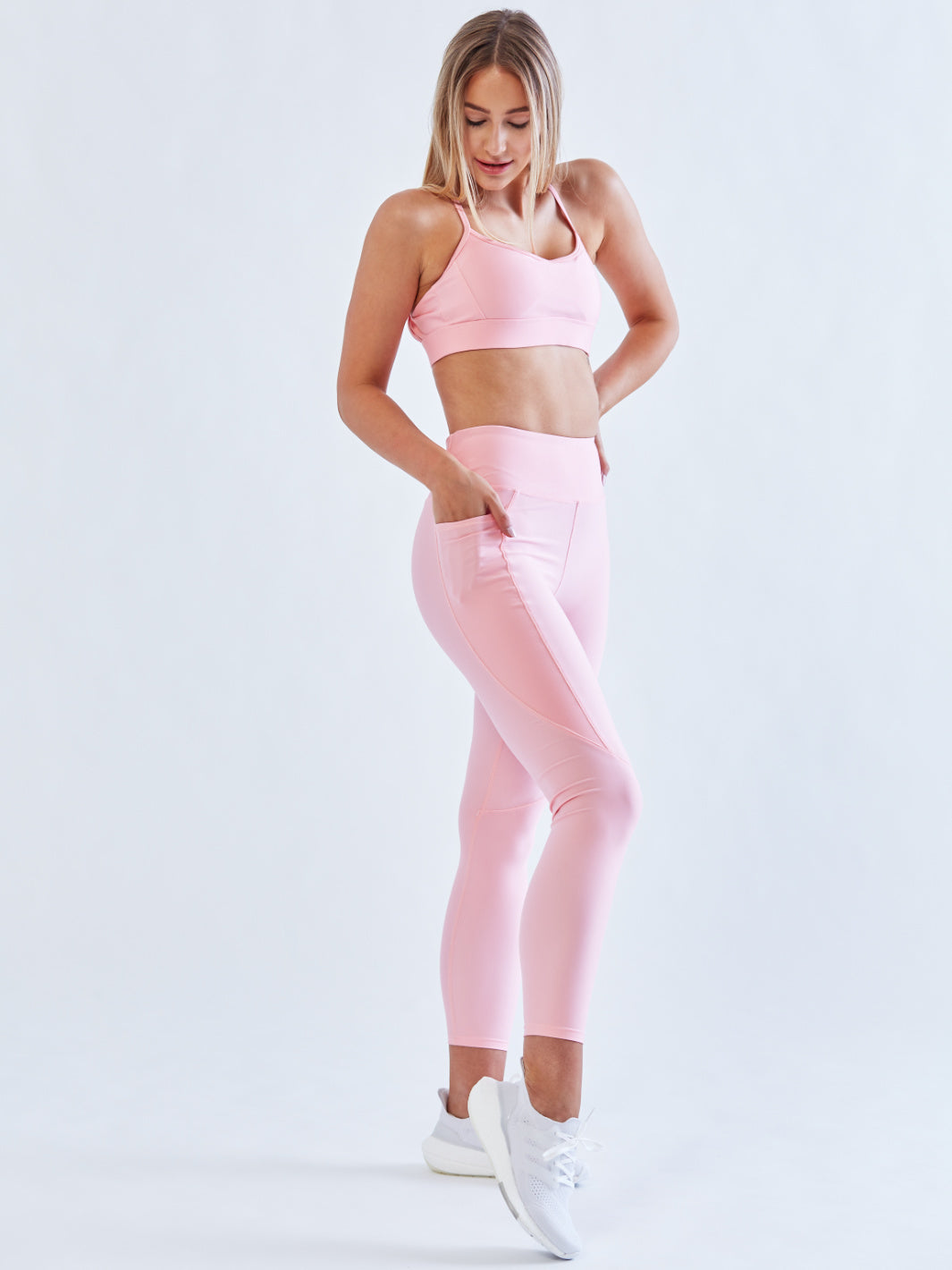 Animal Reflex Pink - Sports Bra