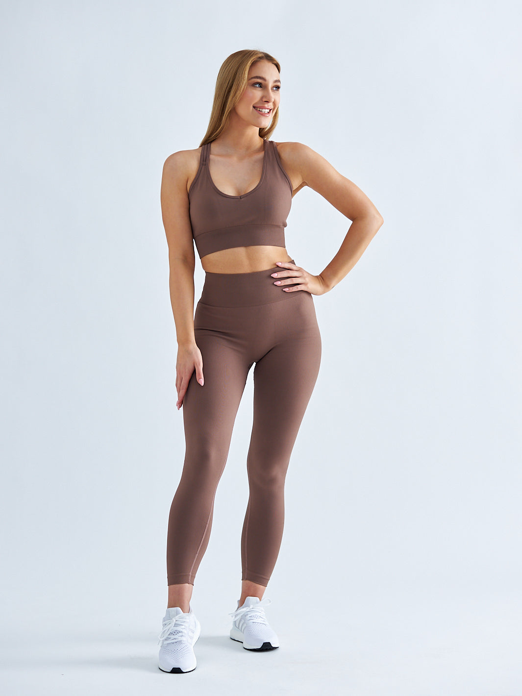 Gym Queen - Braune Shaping-Leggings